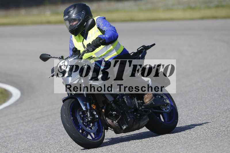 /01 02.04.2026 MAZ ADR/Gruppe gelb Gruppe gruen/17